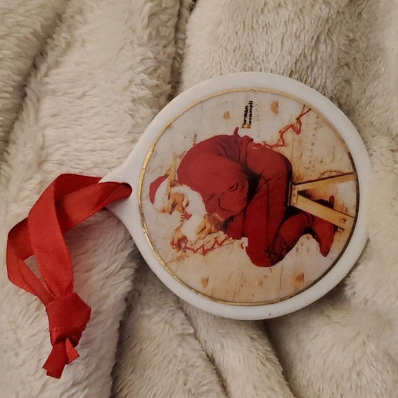 FREE W/ ANY PURCHASE ~ Vtg Norman Rockwell 1988 ~ Rare Eckerd Christmas Ornament - Picture 1 of 3